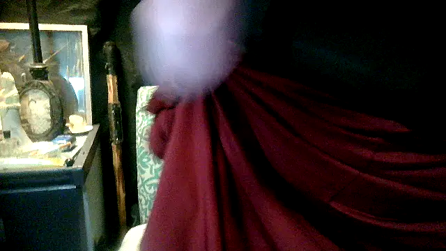 Snapshot of Fantasymaid80 chatting on 5, 1, 2025 Fantasymaid80 online show from 5, 1, 2025