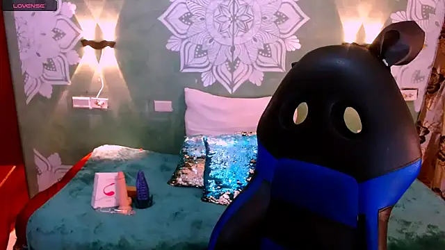 Emili Roux online show from 3, 3, 2025