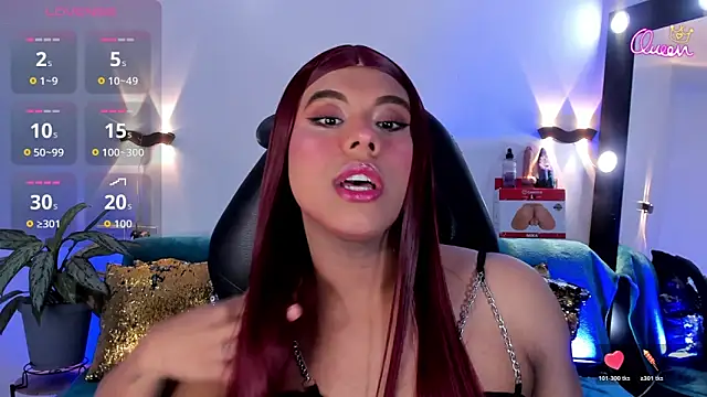 Snapshot of Emili_Roux chatting on 13, 5, 2026 Emili Roux online show from 13, 5, 2026