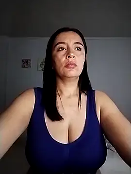 hailey85 online show from 21, 4, 2026