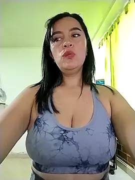 Snapshot of hailey85 chatting on 9, 5, 2026 hailey85 online show from 9, 5, 2026