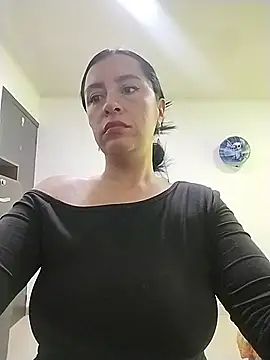 Snapshot of hailey85 chatting on 31, 5, 2026 hailey85 online show from 31, 5, 2026
