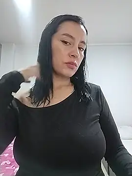 Snapshot of hailey85 chatting on 17, 7, 2026 hailey85 online show from 17, 7, 2026