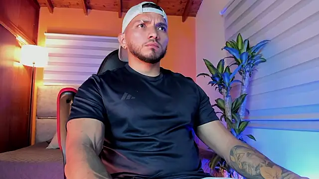 Snapshot of maximusclark1 chatting on 28, 2, 2026 maximusclark1 online show from 28, 2, 2026