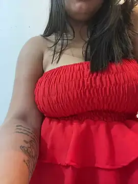 Snapshot of crystalmmour chatting on 2, 1, 2025 crystalmmour online show from 2, 1, 2025