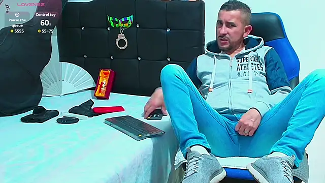 Snapshot of Yeol_King chatting on 10, 11, 2025 Yeol King online show from 10, 11, 2025