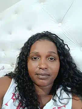 Snapshot of annybarros21 chatting on 11, 7, 2026 annybarros21 online show from 11, 7, 2026