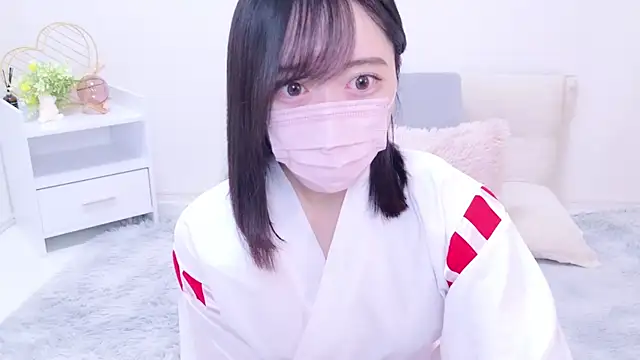 Snapshot of Yurie_ chatting on 30, 12, 2024 Yurie online show from 30, 12, 2024