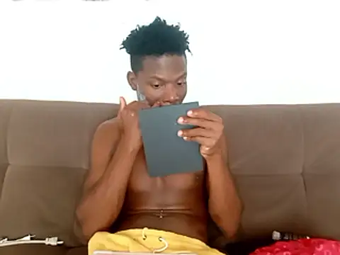 Snapshot of DalianHR33 chatting on 16, 1, 2026 DalianHR33 online show from 16, 1, 2026