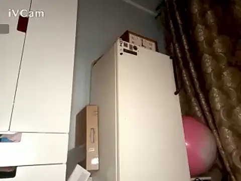 Snapshot of -LauraGold- chatting on 17, 12, 2024 -LauraGold- online show from 17, 12, 2024