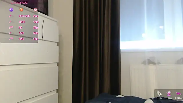 Snapshot of -LauraGold- chatting on 12, 3, 2025 -LauraGold- online show from 12, 3, 2025