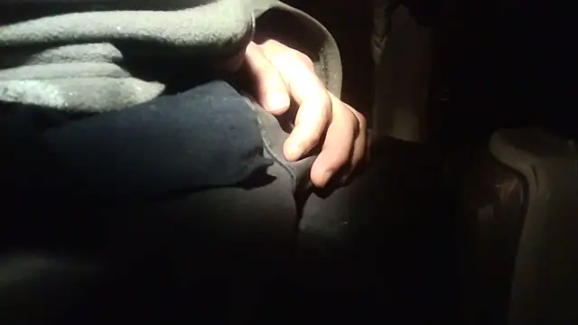 Snapshot of oliveirinhafotografo chatting on 24, 1, 2025 oliveirinhafotografo online show from 24, 1, 2025