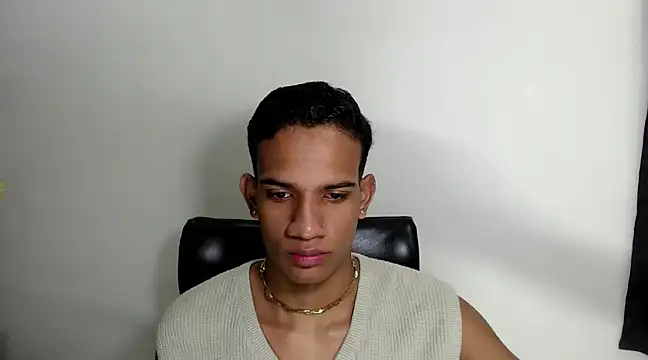 AbrahanBratz online show from 8, 1, 2025