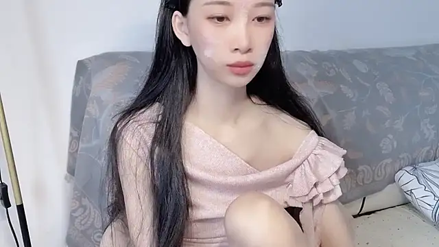Snapshot of Lili-2 chatting on 3, 5, 2026 Lili-2 online show from 3, 5, 2026