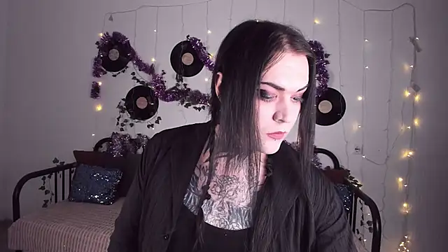 EvanEdie online show from 10, 12, 2024