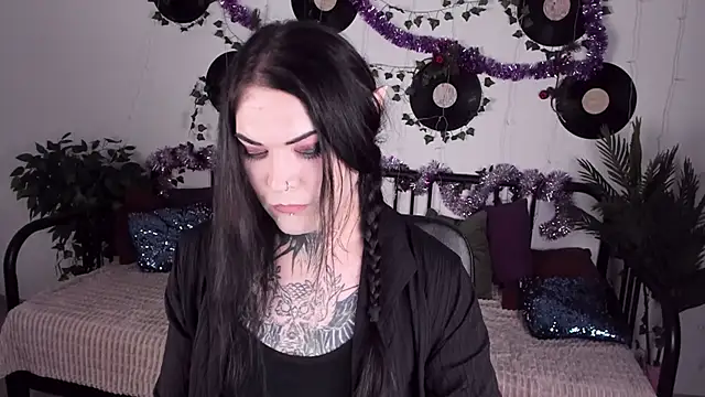 EvanEdie online show from 10, 12, 2024