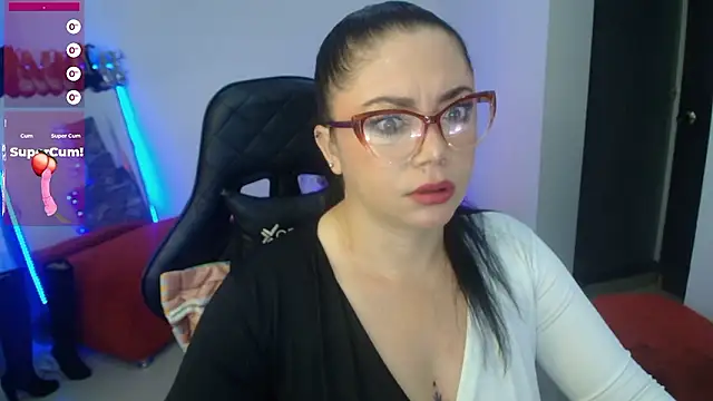 Snapshot of Madame_Shein_ chatting on 6, 12, 2024 Madame Shein  online show from 6, 12, 2024