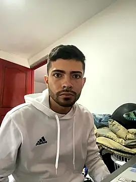 Snapshot of Jestebanano chatting on 27, 10, 2025 Jestebanano online show from 27, 10, 2025