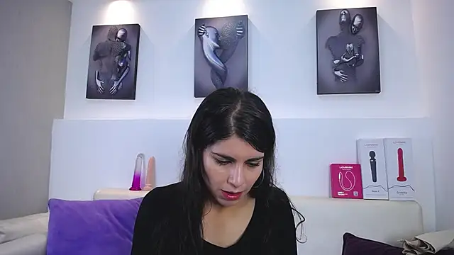 Melodi Roux online show from 16, 12, 2025