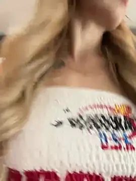 Sophie Enzo online show from 23, 1, 2025