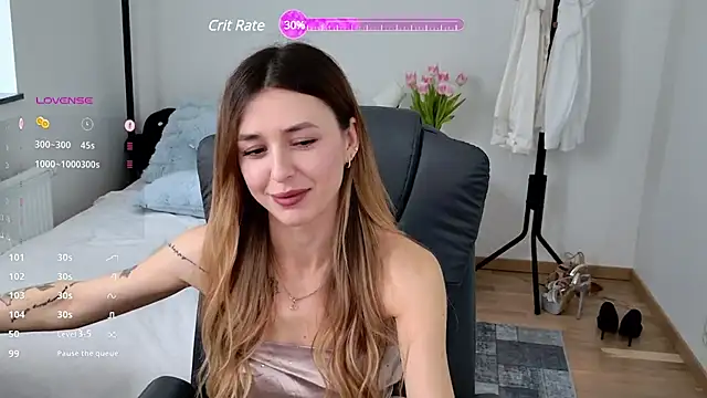 Sophie Enzo online show from 11, 3, 2025