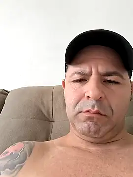 Snapshot of Marciogrei chatting on 17, 11, 2025 Marciogrei online show from 17, 11, 2025