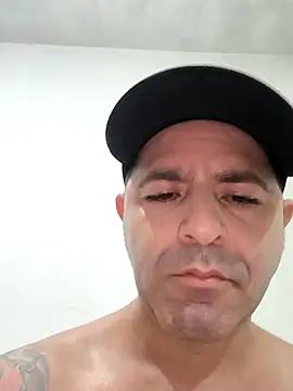 Snapshot of Marciogrei chatting on 15, 12, 2025 Marciogrei online show from 15, 12, 2025