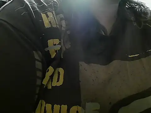 Snapshot of Queen_of_boobs01 chatting on 21, 3, 2026 Queen of boobs01 online show from 21, 3, 2026