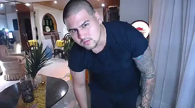 Snapshot of pitbullveryhot chatting on 9, 2, 2025 pitbullveryhot online show from 9, 2, 2025