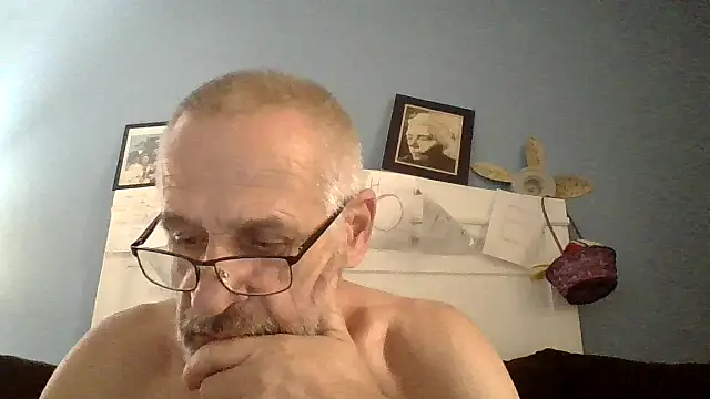 geilerschwanz64 online show from 10, 10, 2025