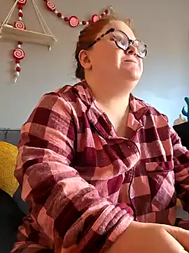 Snapshot of Tallulah-mae-xoxox chatting on 20, 11, 2025 Tallulah-mae-xoxox online show from 20, 11, 2025