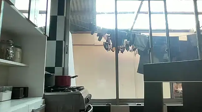 Exoticobrisajal online show from 16, 12, 2024