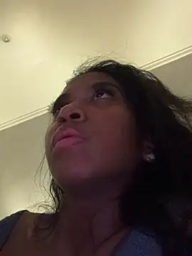 IamCrystal2 online show from 11, 12, 2024