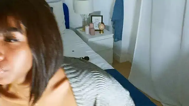 IamCrystal2 online show from 23, 3, 2025