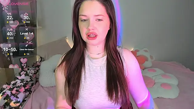 Snapshot of Rina_Bailey chatting on 3, 3, 2025 Rina Bailey online show from 3, 3, 2025