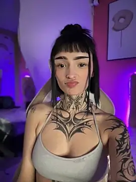 Annie LS online show from 8, 10, 2025