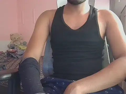 KissesBoyAD online show from 16, 11, 2025