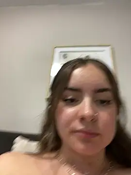 imlindapink online show from 24, 1, 2025