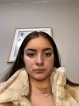 imlindapink online show from 11, 2, 2025