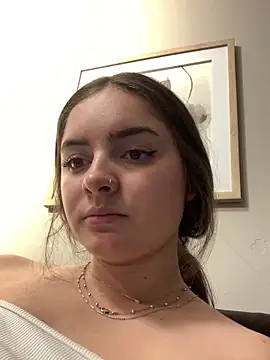 imlindapink online show from 21, 2, 2025