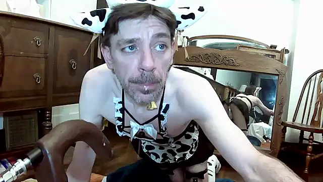 MaxJr8008 online show from 17, 9, 2025