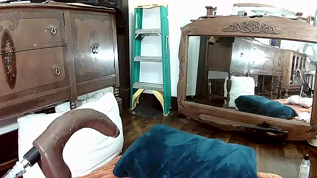 MaxJr8008 online show from 15, 2, 2026