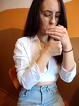 saidaskye online show from 5, 11, 2025