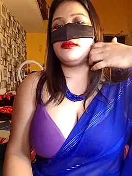 Snapshot of Radhikadavi879 chatting on 14, 1, 2026 Radhikadavi879 online show from 14, 1, 2026