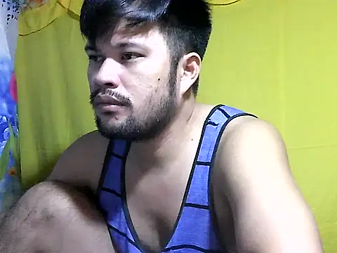 Snapshot of HairyHottestpinoyHandsome chatting on 2, 6, 2026 HairyHottestpinoyHandsome online show from 2, 6, 2026
