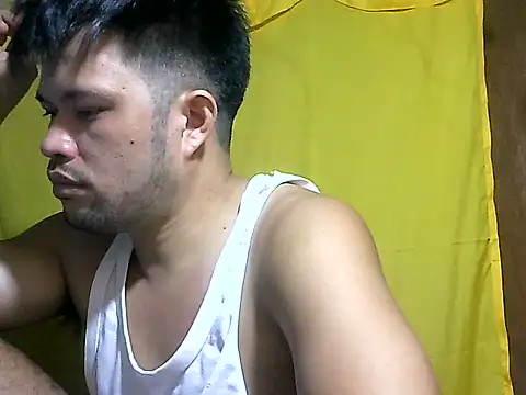 Snapshot of HairyHottestpinoyHandsome chatting on 6, 7, 2026 HairyHottestpinoyHandsome online show from 6, 7, 2026