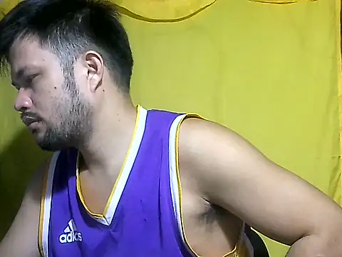 Snapshot of HairyHottestpinoyHandsome chatting on 14, 7, 2026 HairyHottestpinoyHandsome online show from 14, 7, 2026