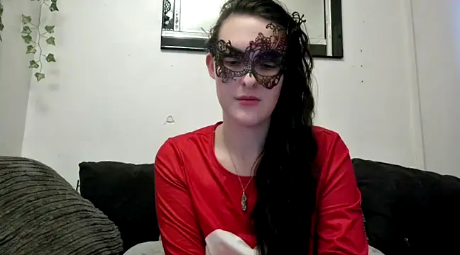 LexiSnowUK online show from 5, 1, 2025