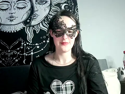 LexiSnowUK online show from 3, 2, 2025