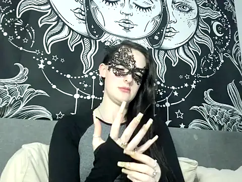 LexiSnowUK online show from 6, 2, 2025